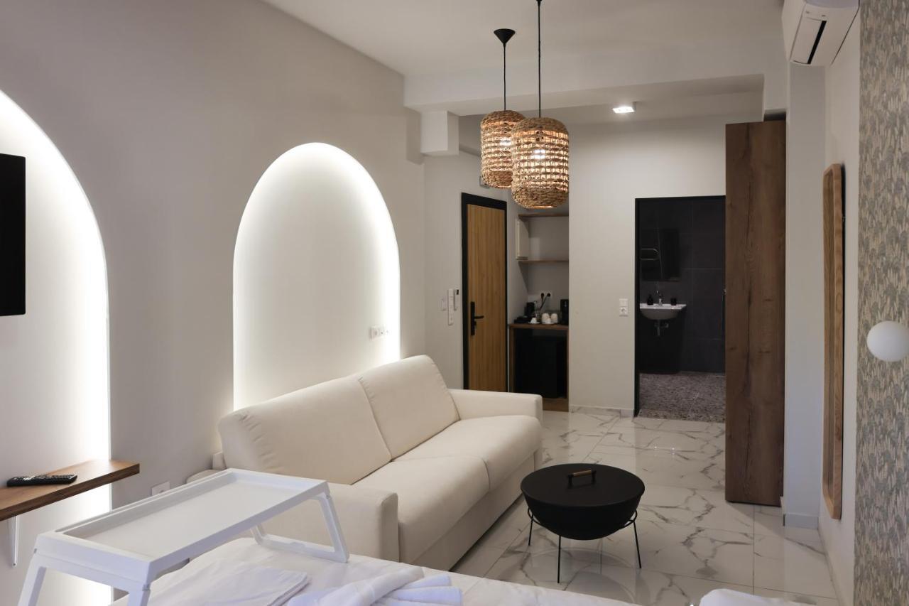 Uphill Unique Boutique Suites مدينة سكياثوس المظهر الخارجي الصورة