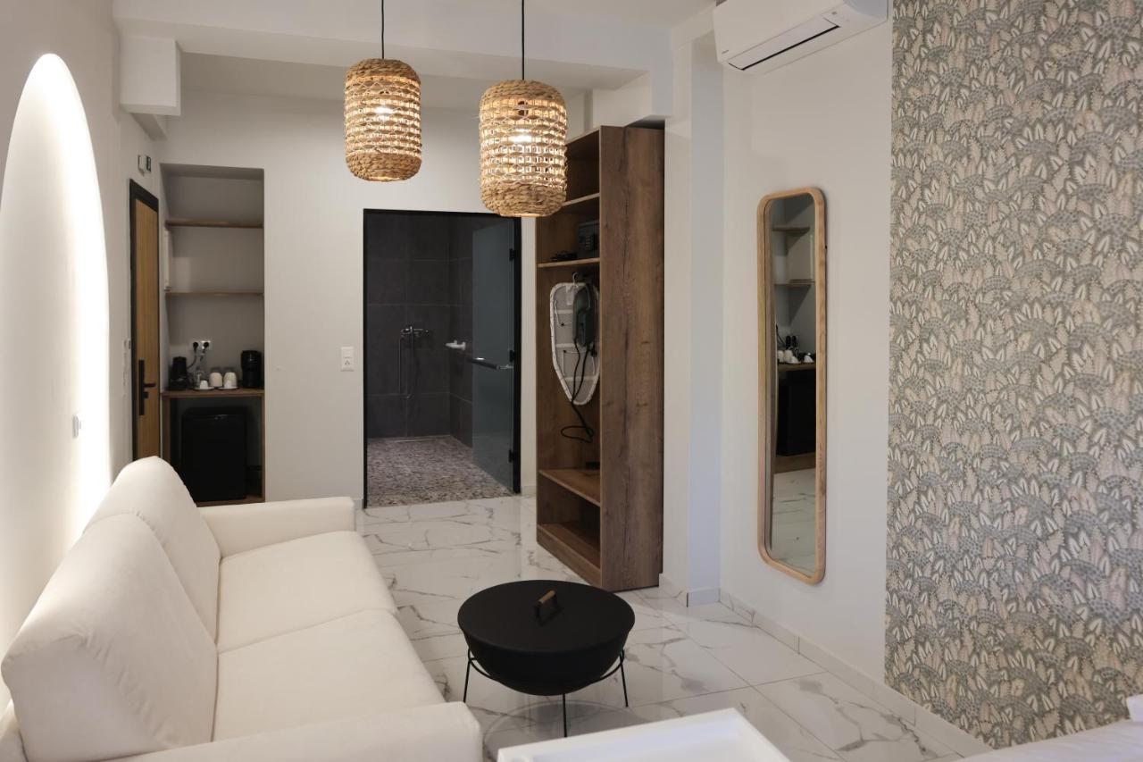 Uphill Unique Boutique Suites مدينة سكياثوس المظهر الخارجي الصورة