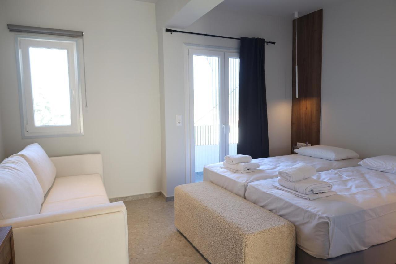 Uphill Unique Boutique Suites مدينة سكياثوس المظهر الخارجي الصورة