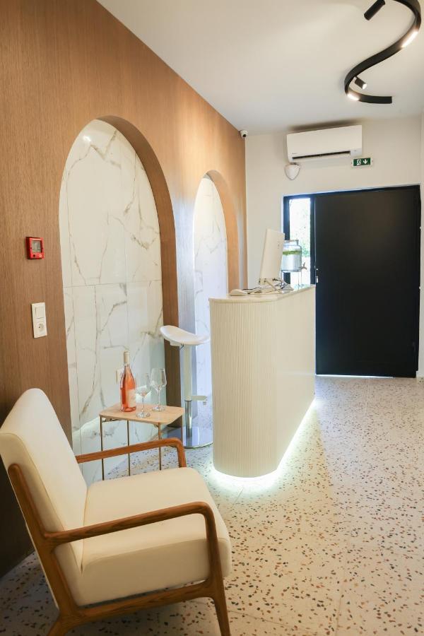 Uphill Unique Boutique Suites مدينة سكياثوس المظهر الخارجي الصورة